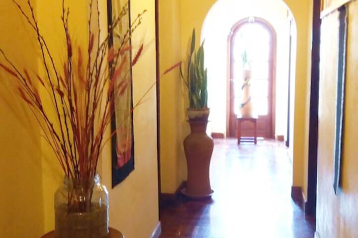 Ballroom/Hall 39 of 53