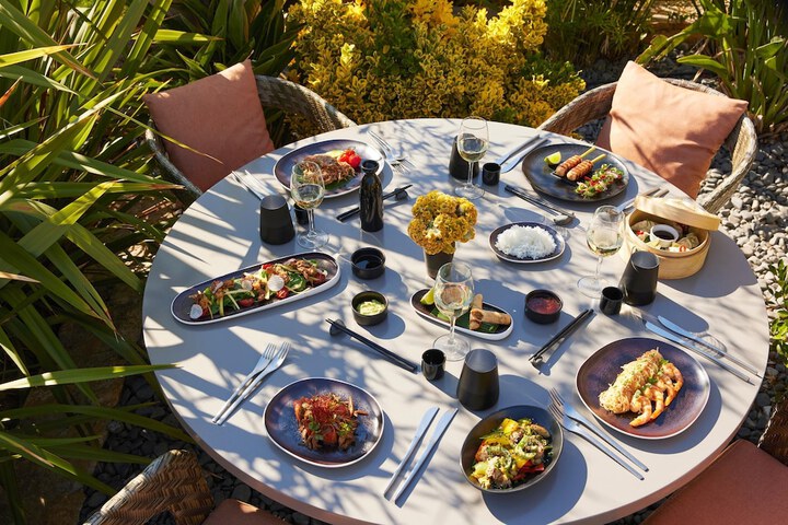 Dining 352 of 611