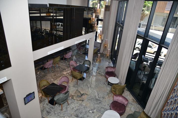Hotel Interior 4 of 22