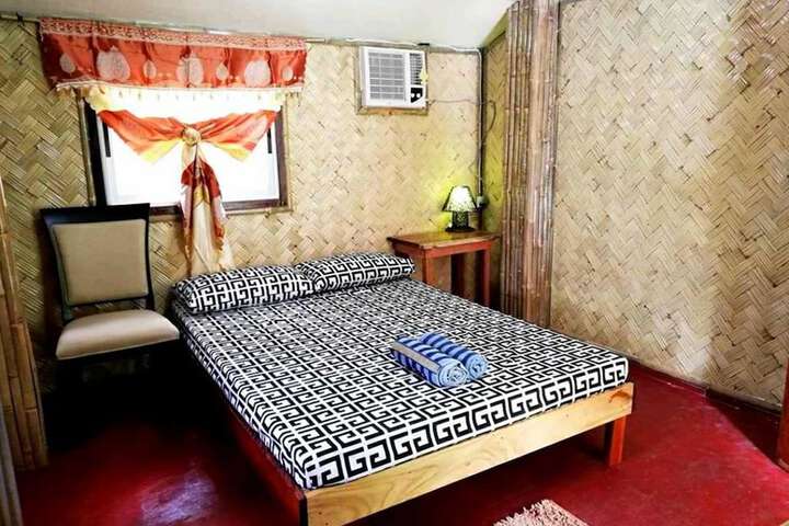 Room 3 of 63