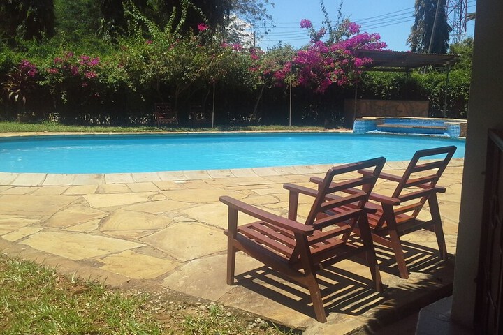 Pool Hotel