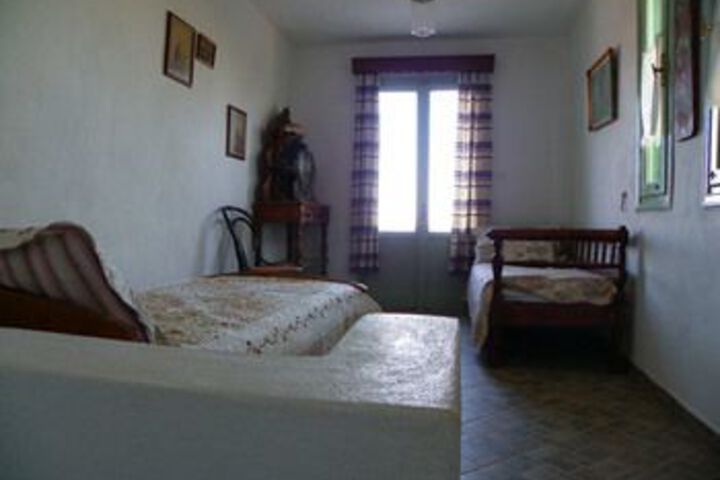 Room 18 of 49