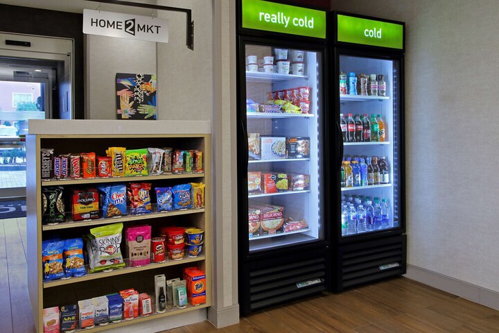 Snack bar