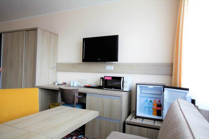 Room 18 of 40