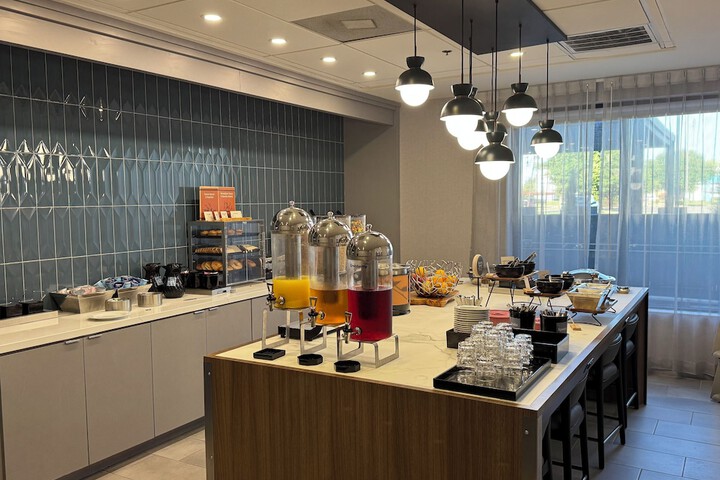 Breakfast buffet