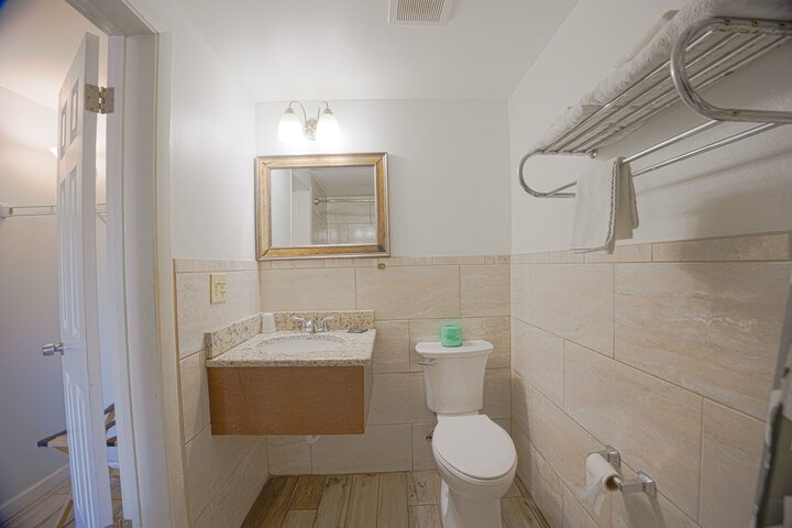 1 King Bed with Kitchenette (38 of 68)