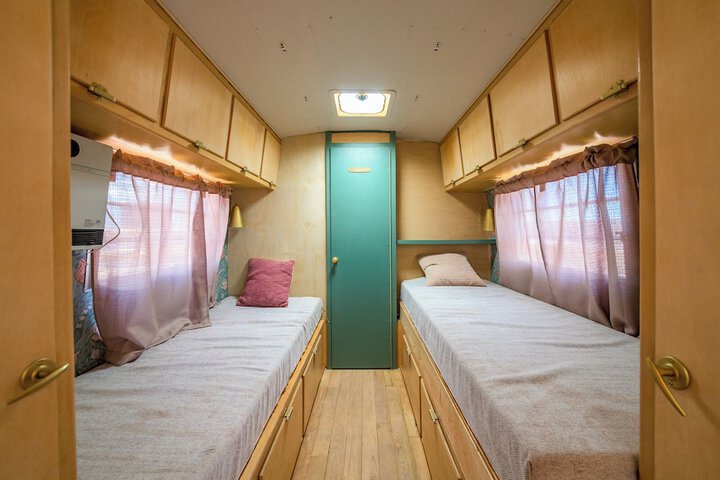 Room 22 of 174