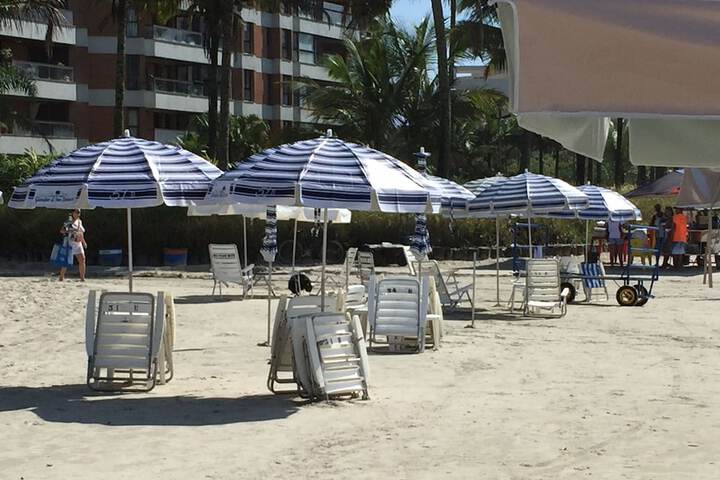 Beach 405 of 487