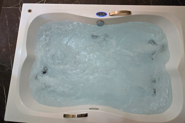 Spa 38 of 81