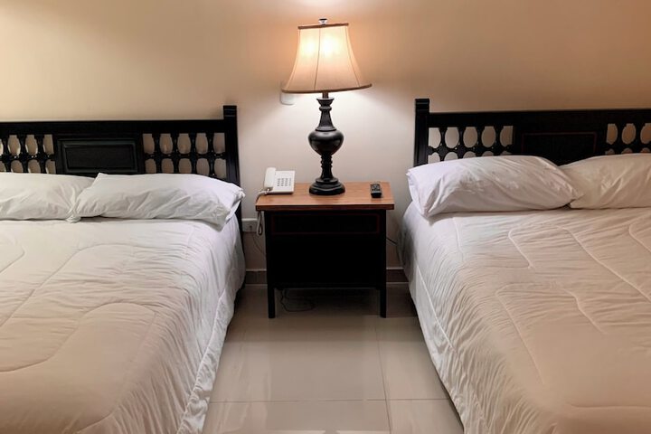 Room 36 of 76