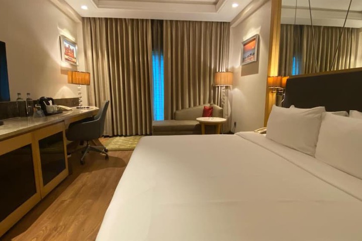 Room 48 of 160