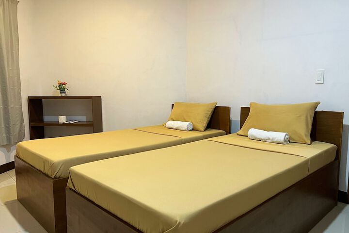 Room 52 of 84