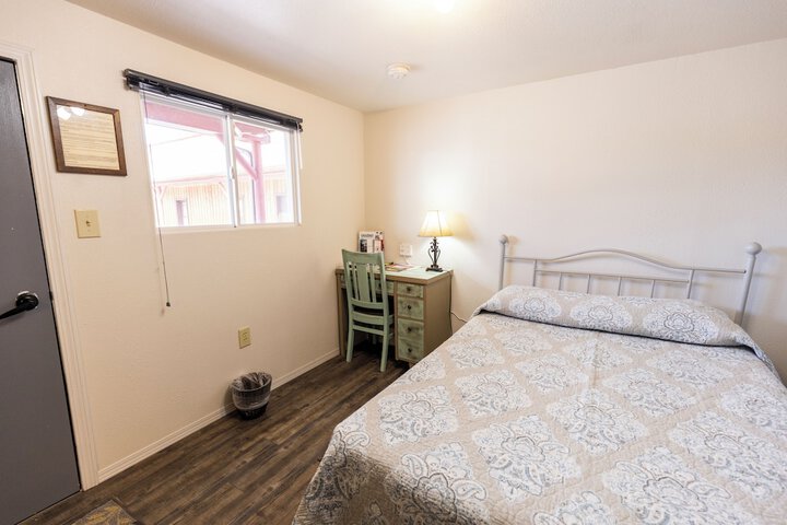 Room 13 of 43