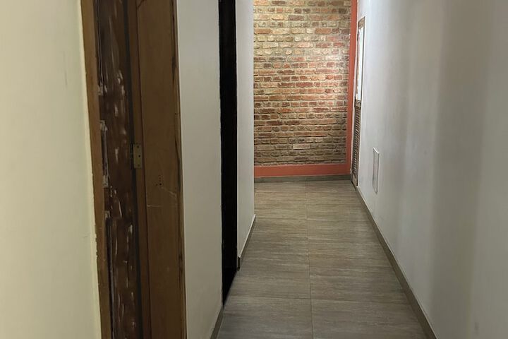 Room 17 of 25