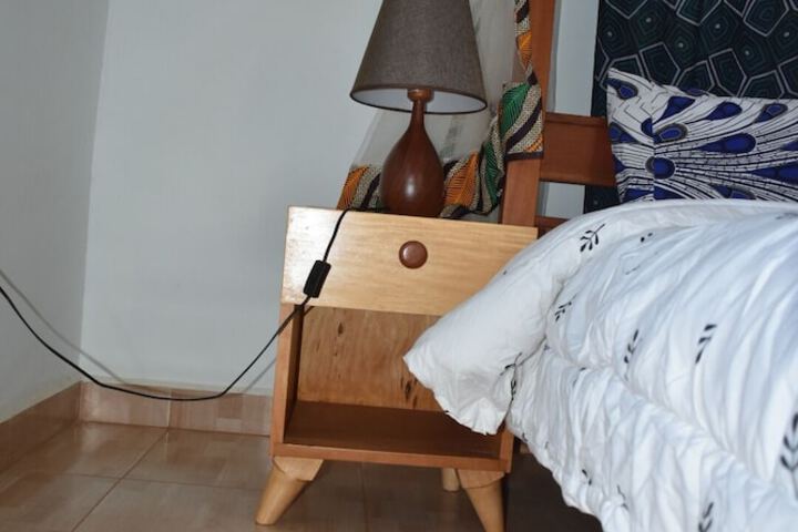 Room 9 of 31