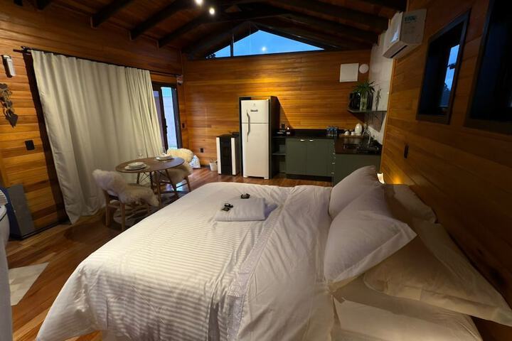 Room 5 of 23