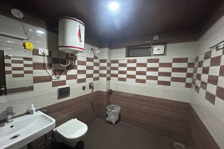 Room 38 of 51