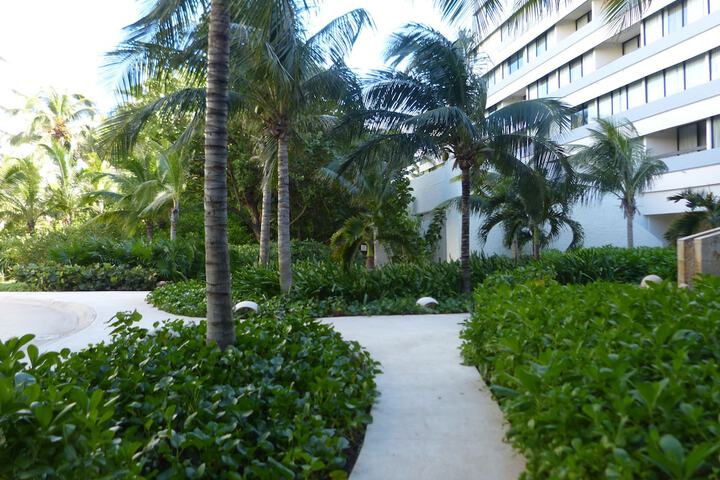 Property Grounds 13 of 17