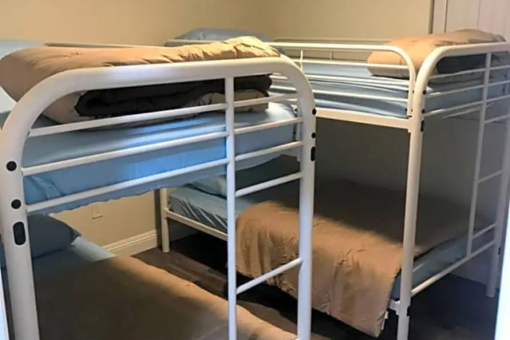 Room 7 of 7