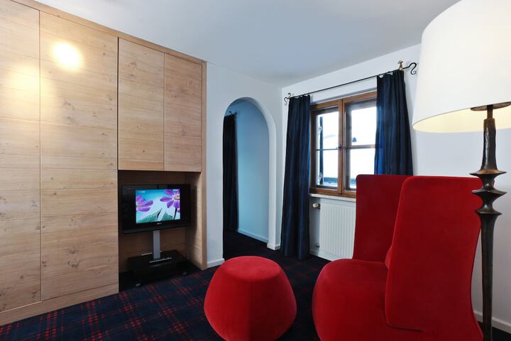 Room 15 of 34