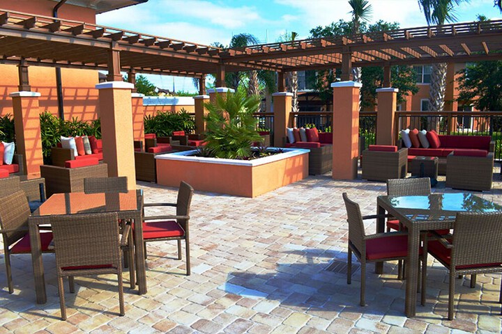 Terrace/Patio 28 of 32