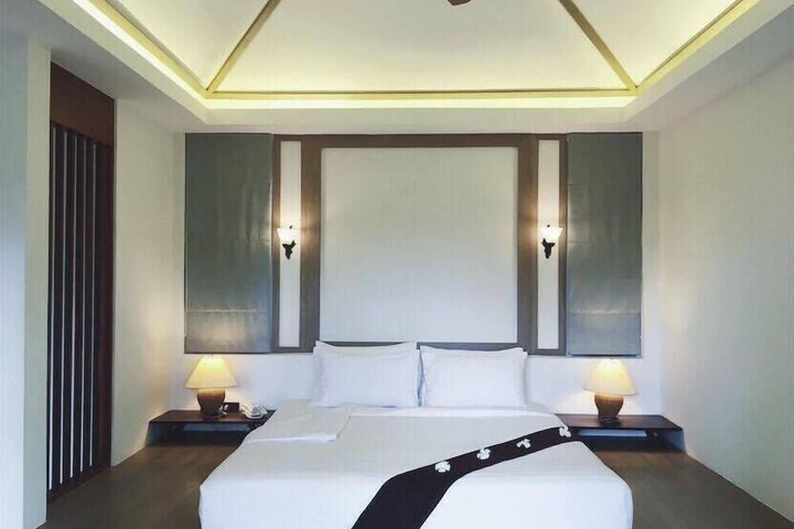 Room 8 of 57