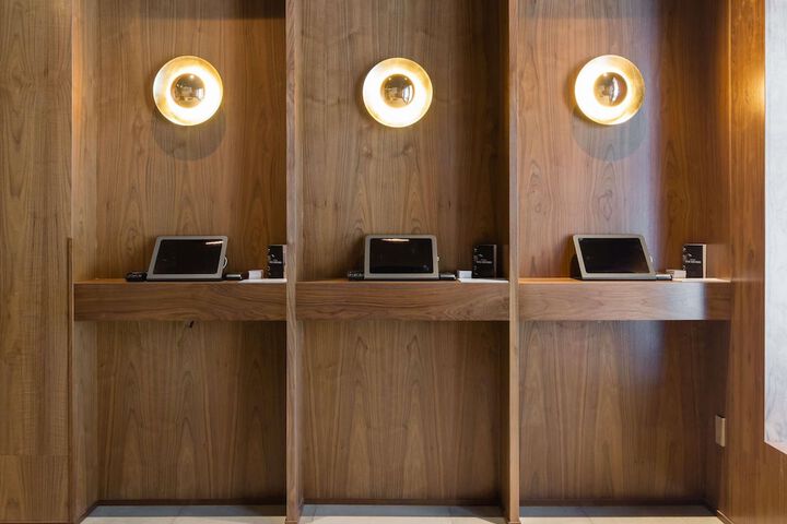 Hotel Interior 75 of 100