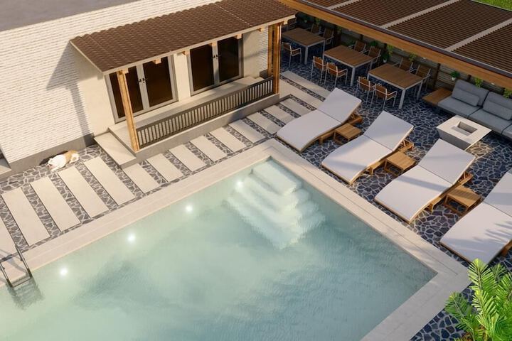 Pool 17 of 28