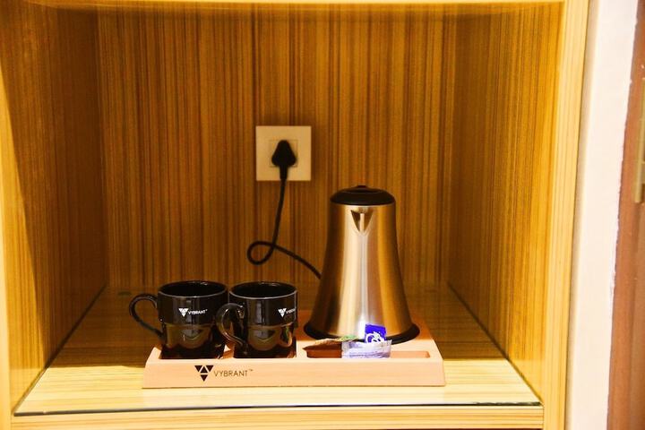 Breakfast/Coffee Service 17 of 38