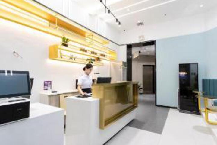 Celebrity light time Hotel (Jincheng pedestrian Center store)