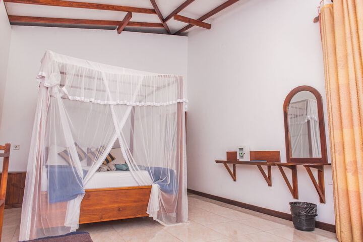Room 20 of 52