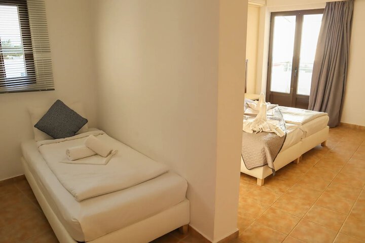Room 9 of 58
