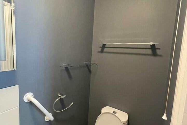 Room 45 of 74