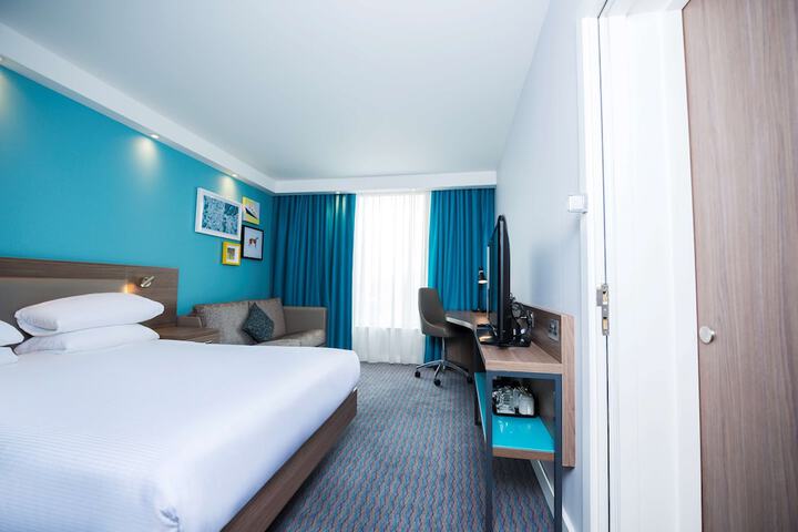 Room 14 of 57
