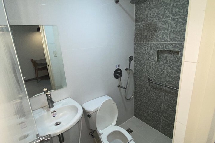 Room 20 of 29