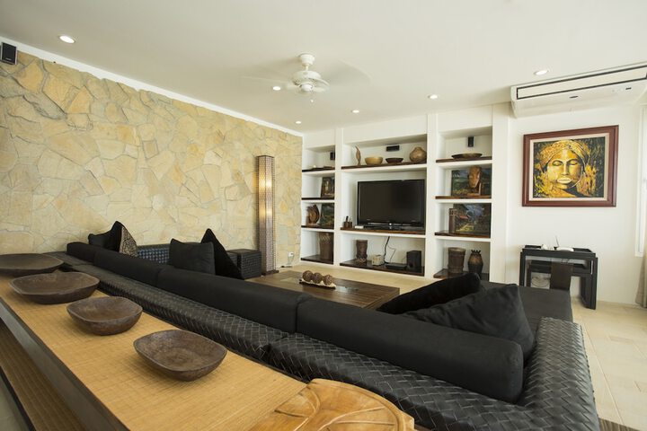 Room 91 of 208