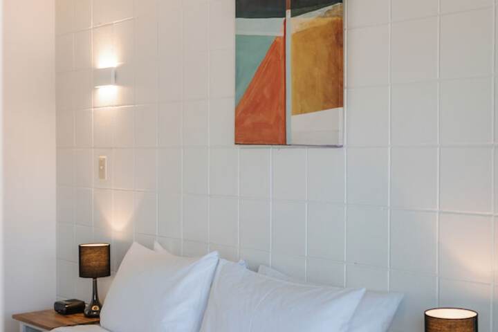 Room 8 of 71