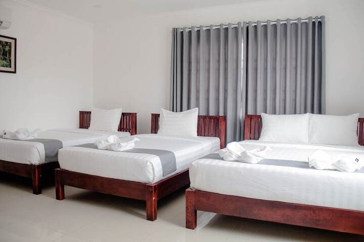 Room 14 of 79