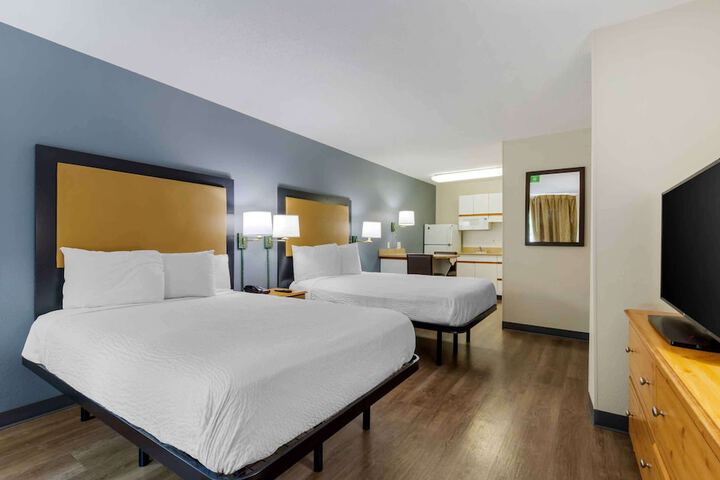 Studio 2 Double Beds (3 of 5)