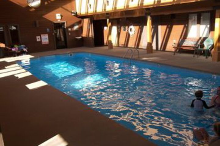 Pool 137 of 195