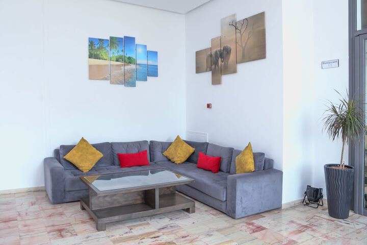 Hotel Interior 8 of 147