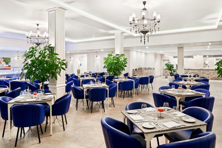 Dining 169 of 243