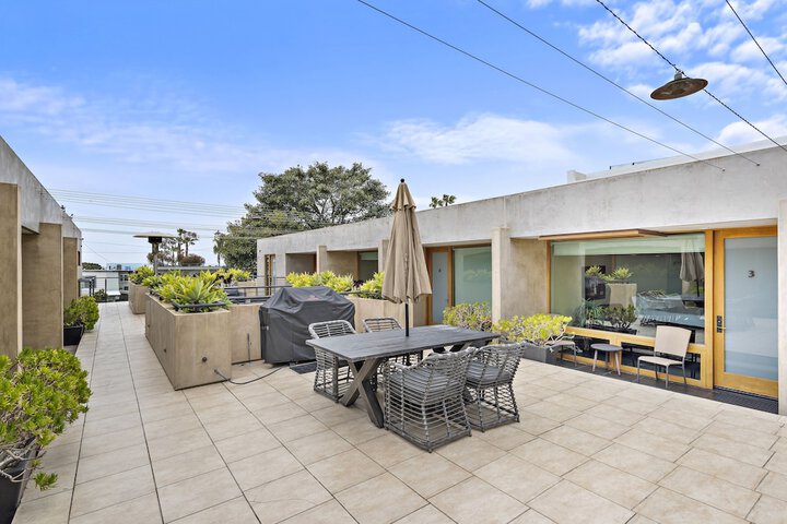 BBQ/picnic area