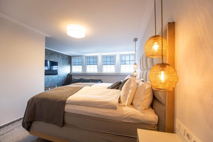 Room 10 of 41