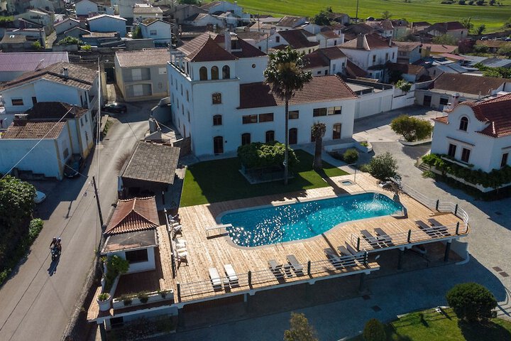 Pool 45 of 111