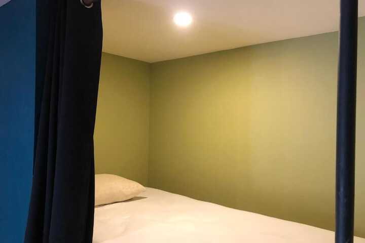 Room 5 of 35