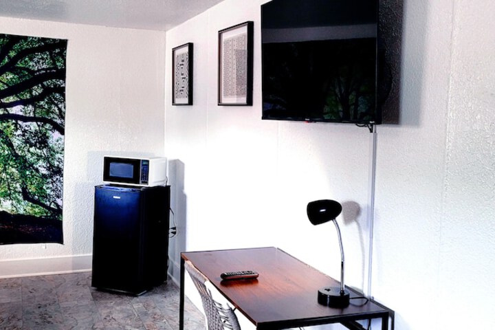 Room 7 of 22