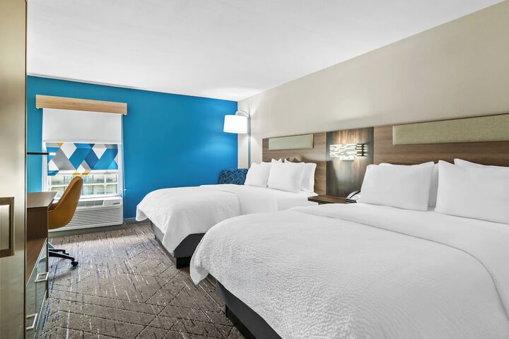 Room 10 of 54