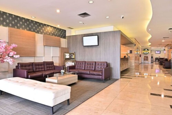 Lobby Photos