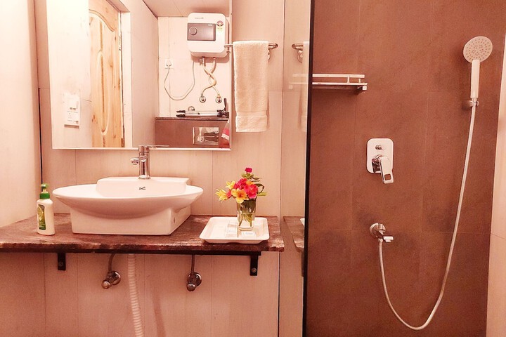 Room 7 of 22